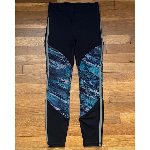 Lululemon Run to Reset Reflective Tight 25" Black Frozen Island Multi 6 - Picture 1 of 8